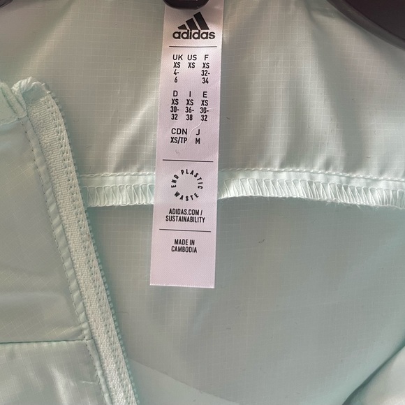 Adidas Logo Running Windbreaker Jacket - Picture 8 of 8